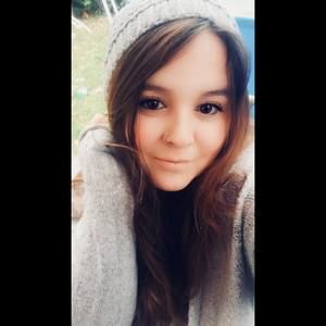 Meet your Posher, Kaitlyn